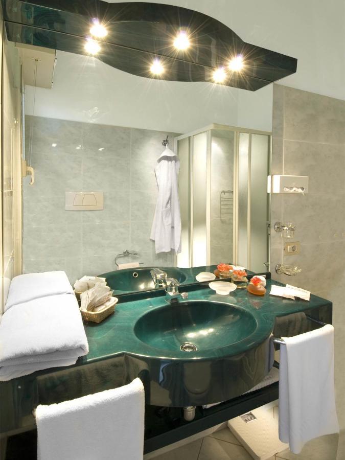Hotel Alba Gabicce Mare Esterno foto