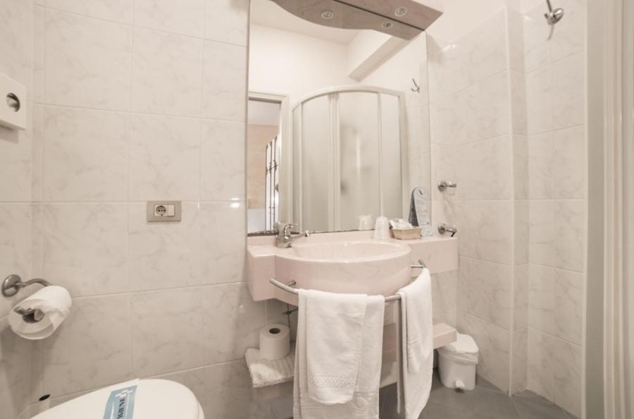 Hotel Alba Gabicce Mare Esterno foto