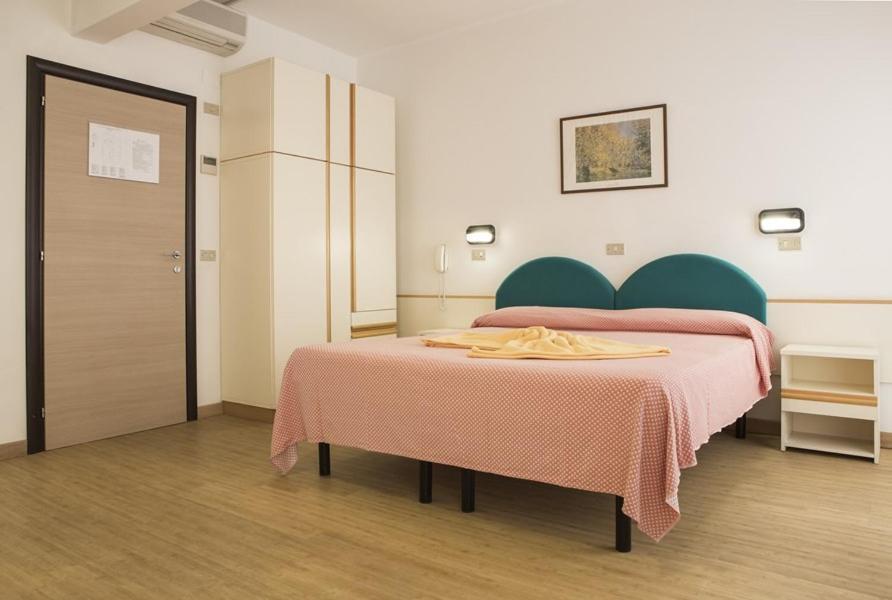 Hotel Alba Gabicce Mare Esterno foto