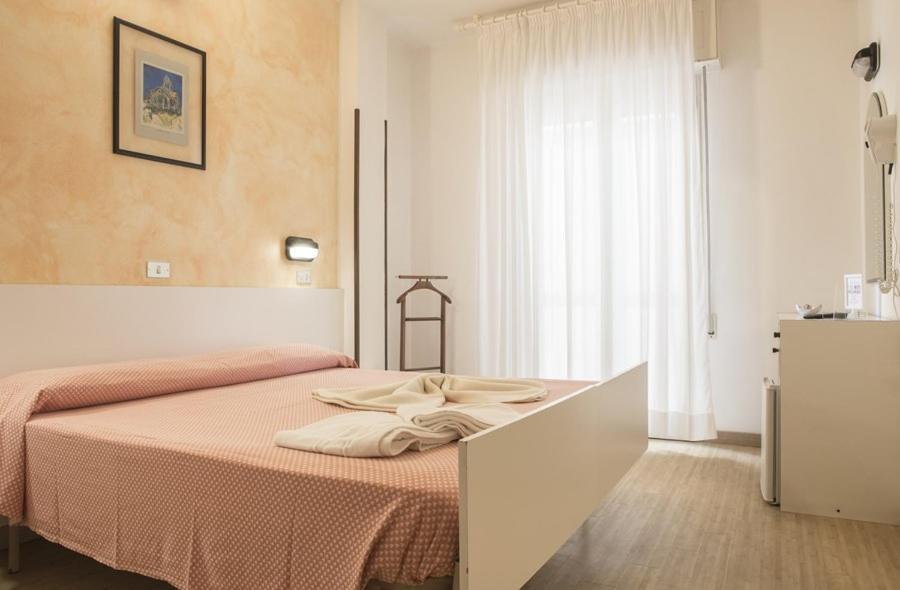 Hotel Alba Gabicce Mare Esterno foto